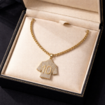 Trendy European and American rhinestone inlaid sports jersey pendant, 1 unit - Image 3