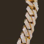 Men’s iced out cuban chain necklace, 1 unit - Image 10