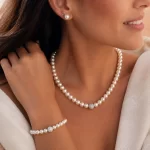 Elegant white faux Pearl jewelry set, necklace, 1 unit