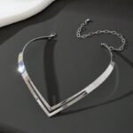 Women's Fashion Necklace – Minimalist Metal Double-Layer V-Shaped Hollow Design - Image 6